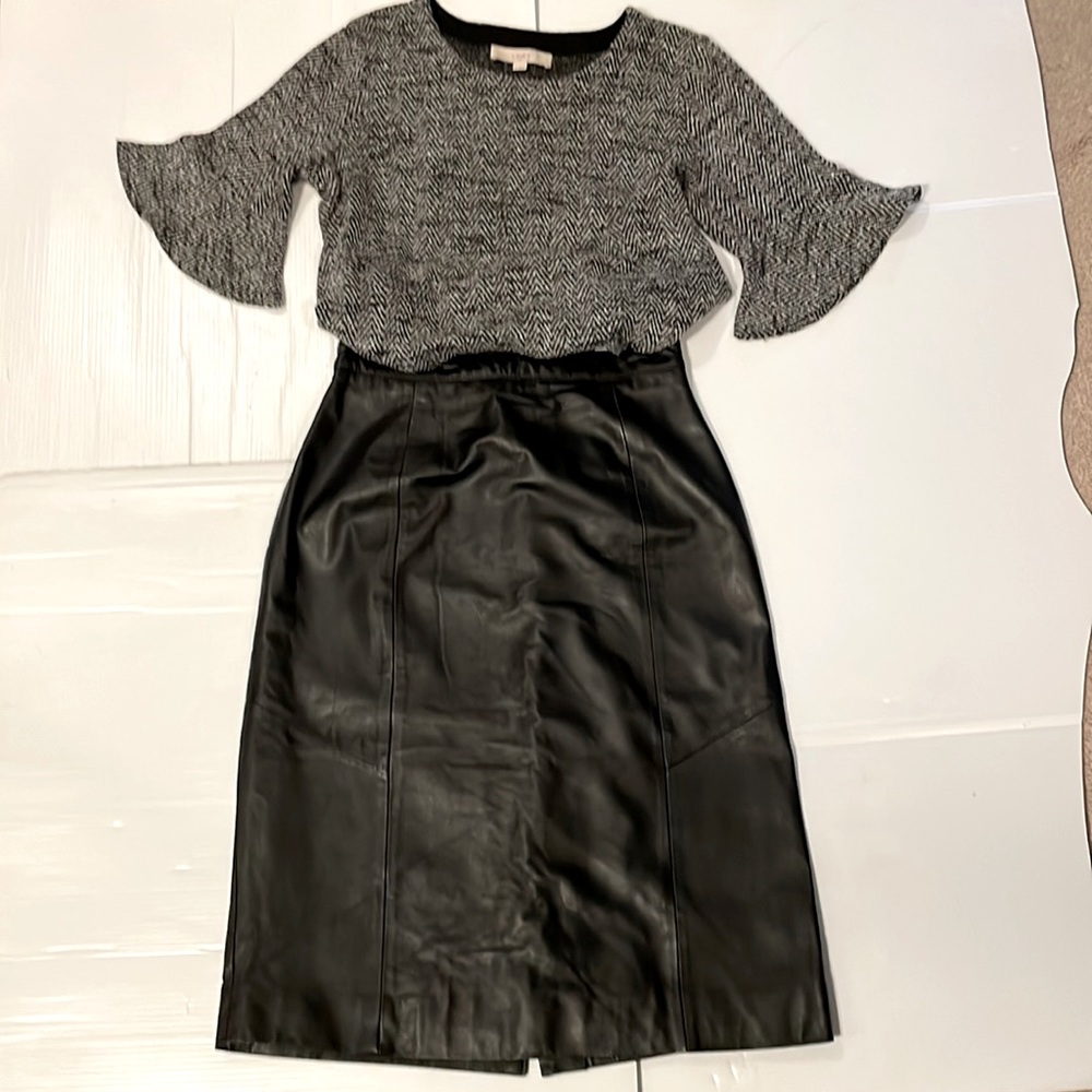 Pelle Studio Genuine Leather Skirt Fully Lined Black w/ Slit in back Size 8 EUC
